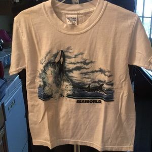 Vintage sea world children’s tshirt